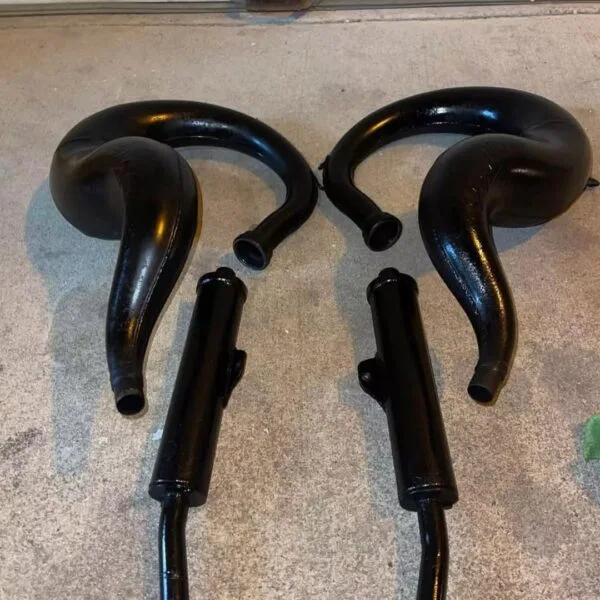 Tommey T6 Exhaust Pipes - Image 2